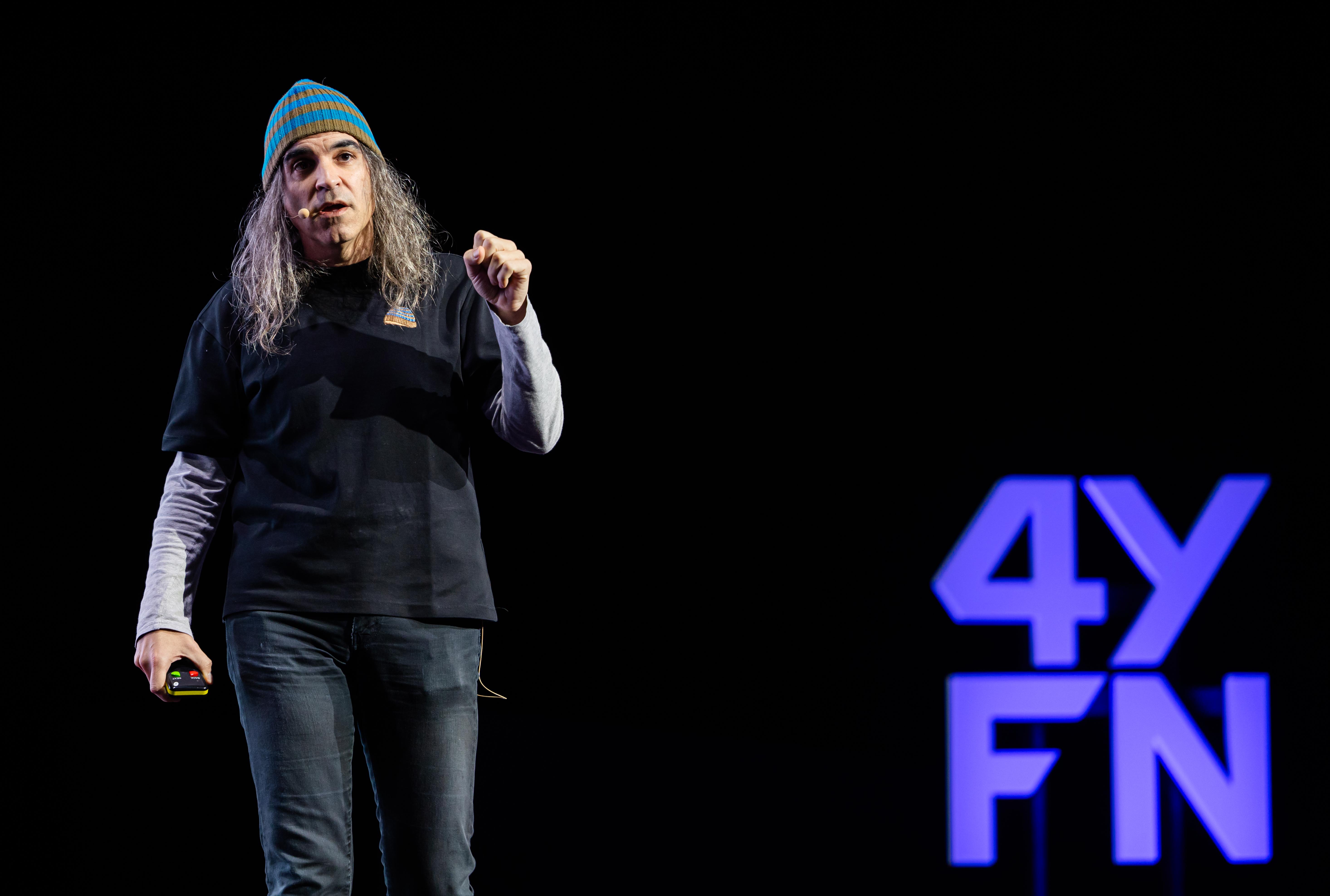 Chema Alonso, Chief Digital Officer of Telefónica, during the talk ‘Level 101: Things yet “TU” be created’.