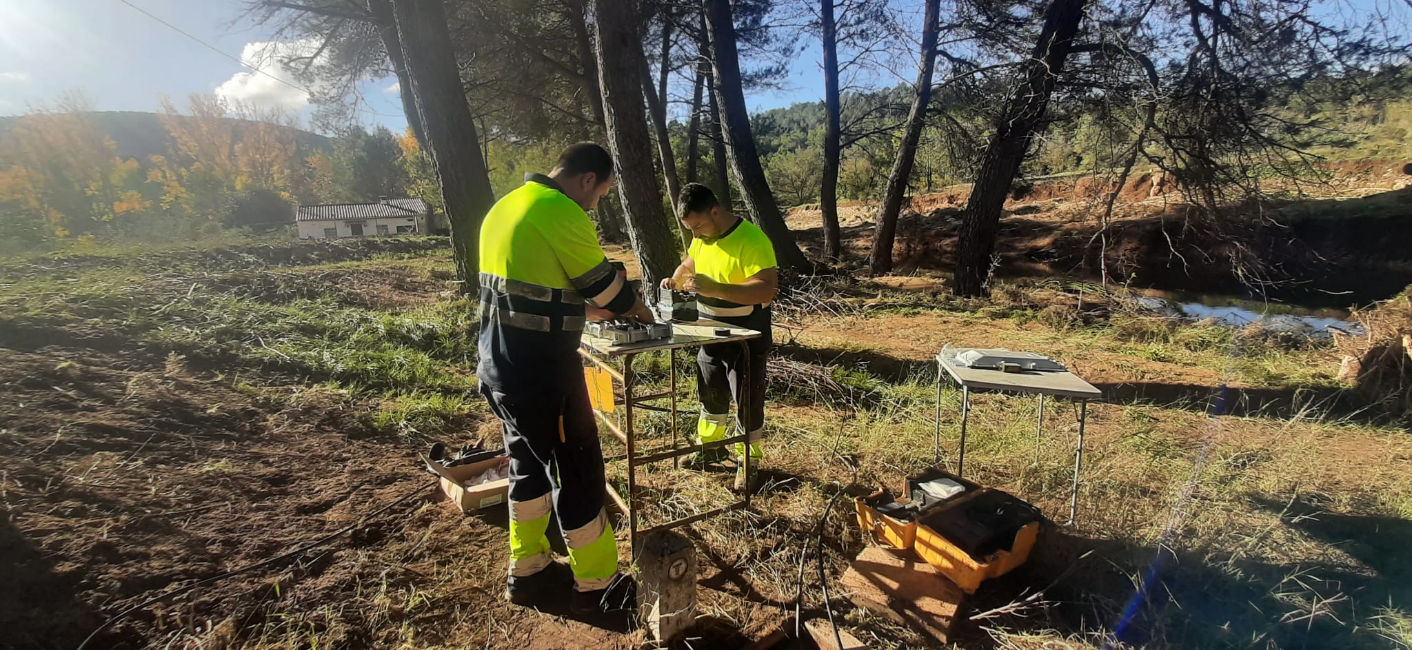 Trabajos para la recuperación del servicio en las zonas afectadas por la DANA.